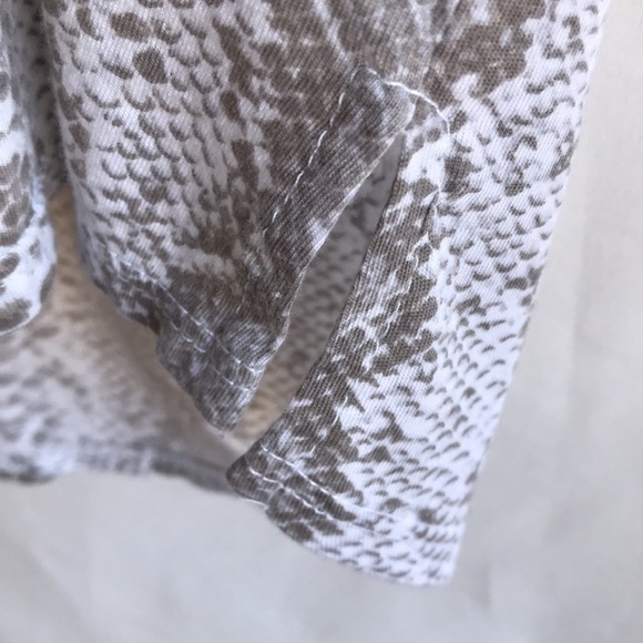 T.La python print flutter sleeve high-low top, size L - Picture 3 of 9